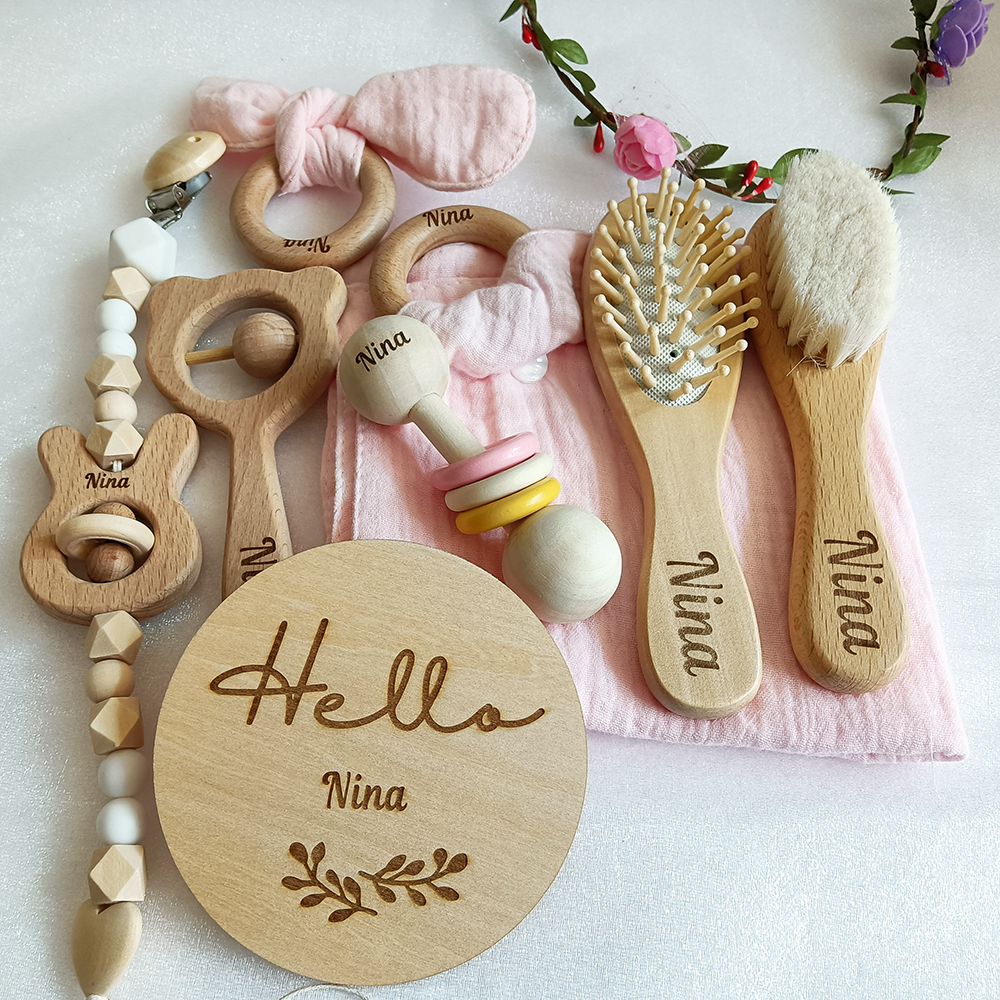 8 Pieces Of Personalized Name  - Baby Rattle Toy Set reseña y precio