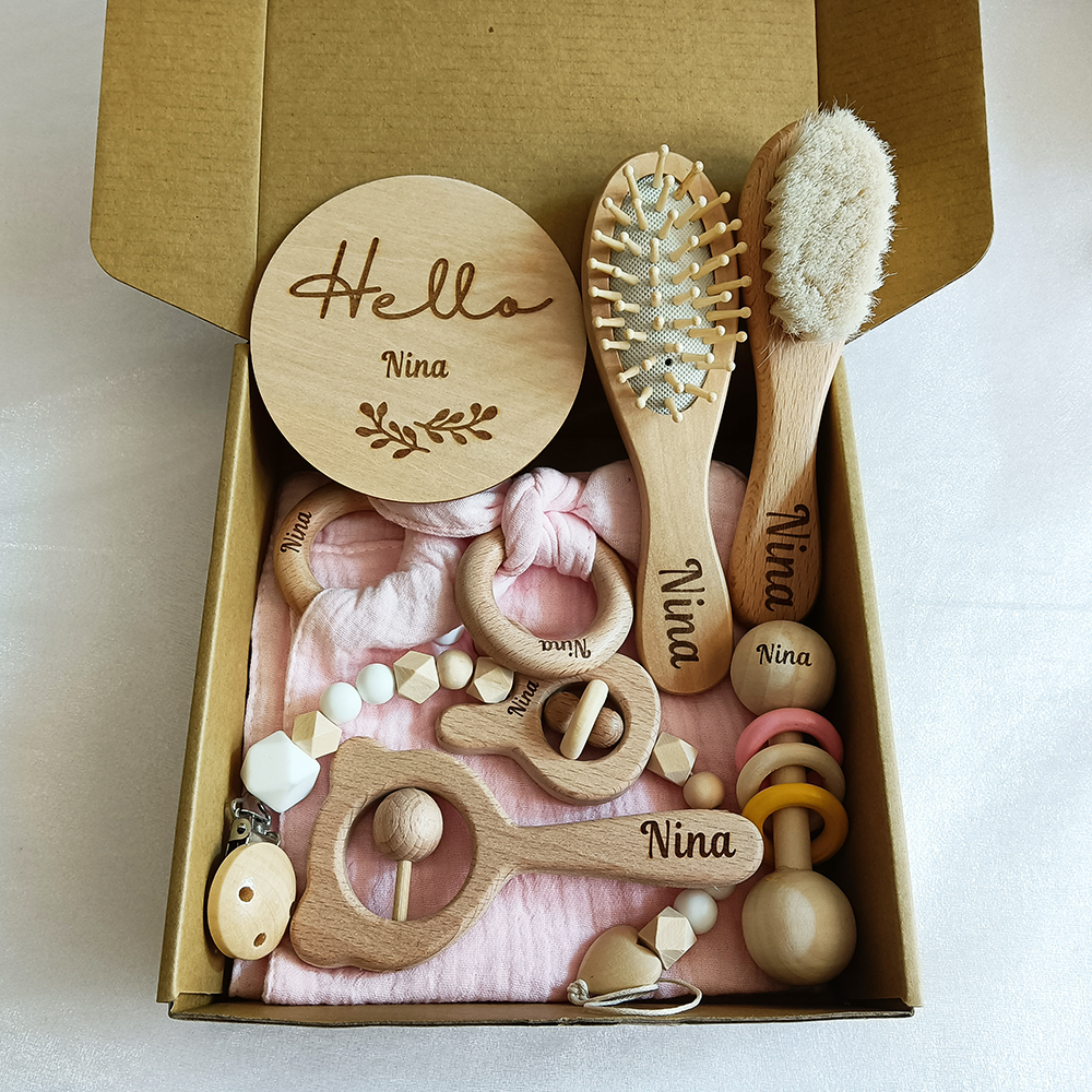 8 Pieces Of Personalized Name  - Baby Rattle Toy Set reseña y precio