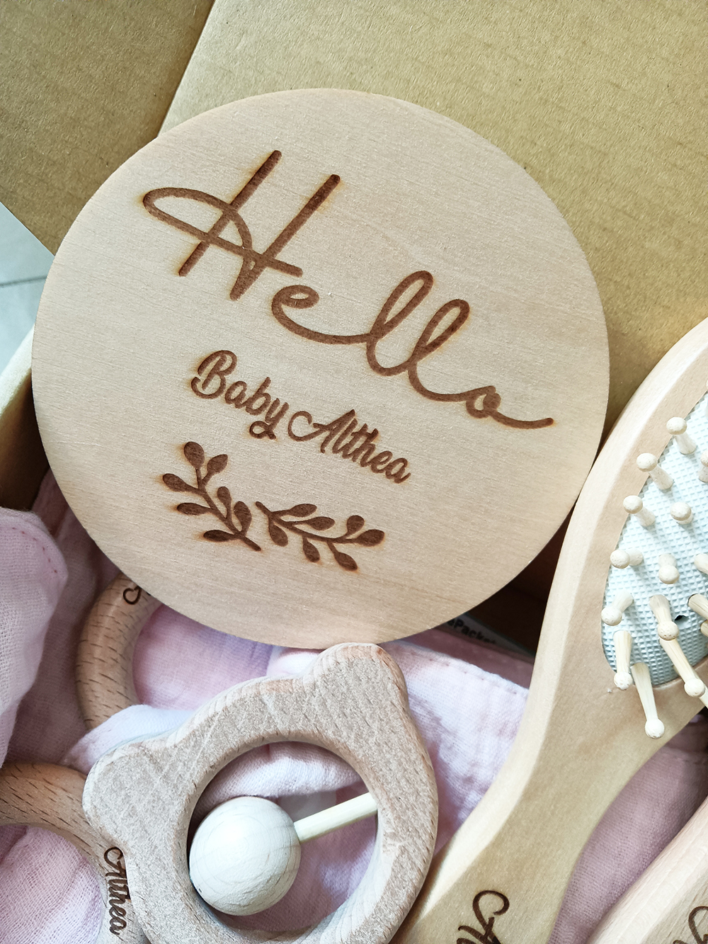 8 Pieces Of Personalized Name  - Baby Rattle Toy Set reseña y precio